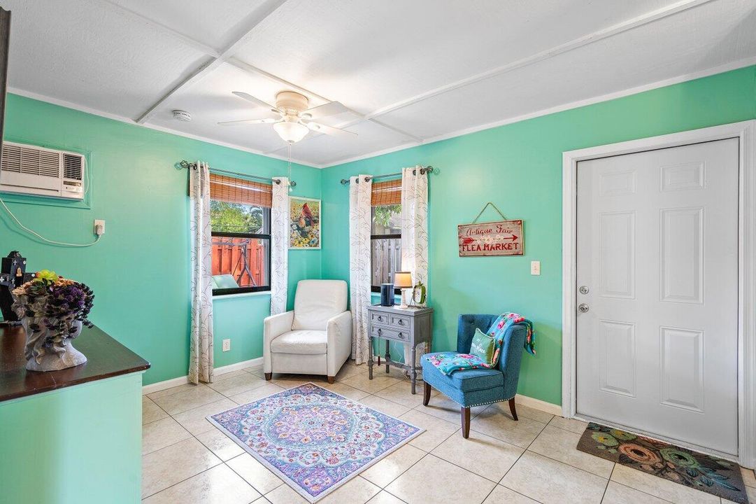 For Sale: $399,000 (2 beds, 2 baths, 1448 Square Feet)