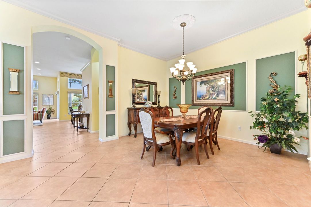 For Sale: $699,000 (3 beds, 2 baths, 2237 Square Feet)