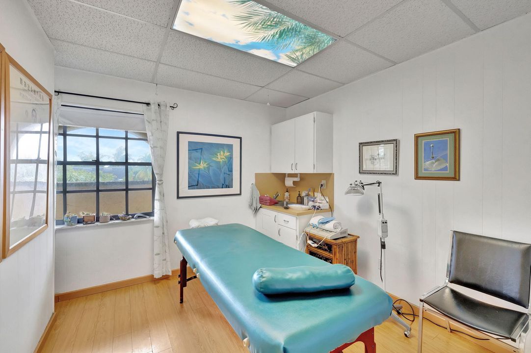 For Sale: $3,500 (0 beds, 0 baths, 1520 Square Feet)