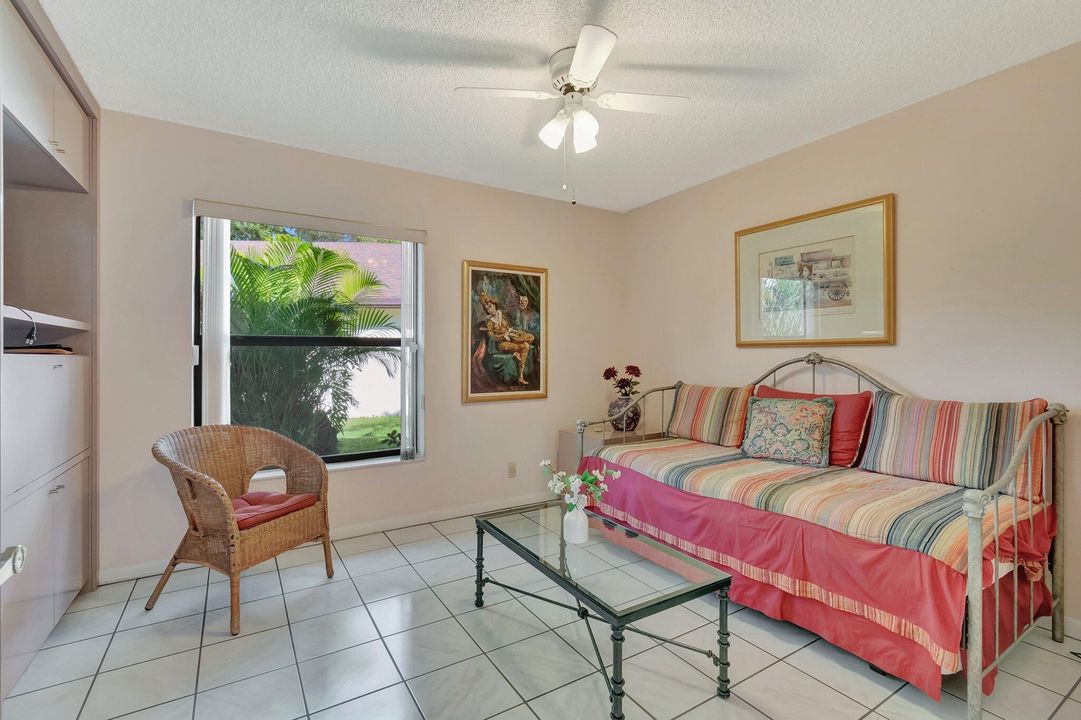 For Sale: $414,900 (3 beds, 2 baths, 1731 Square Feet)