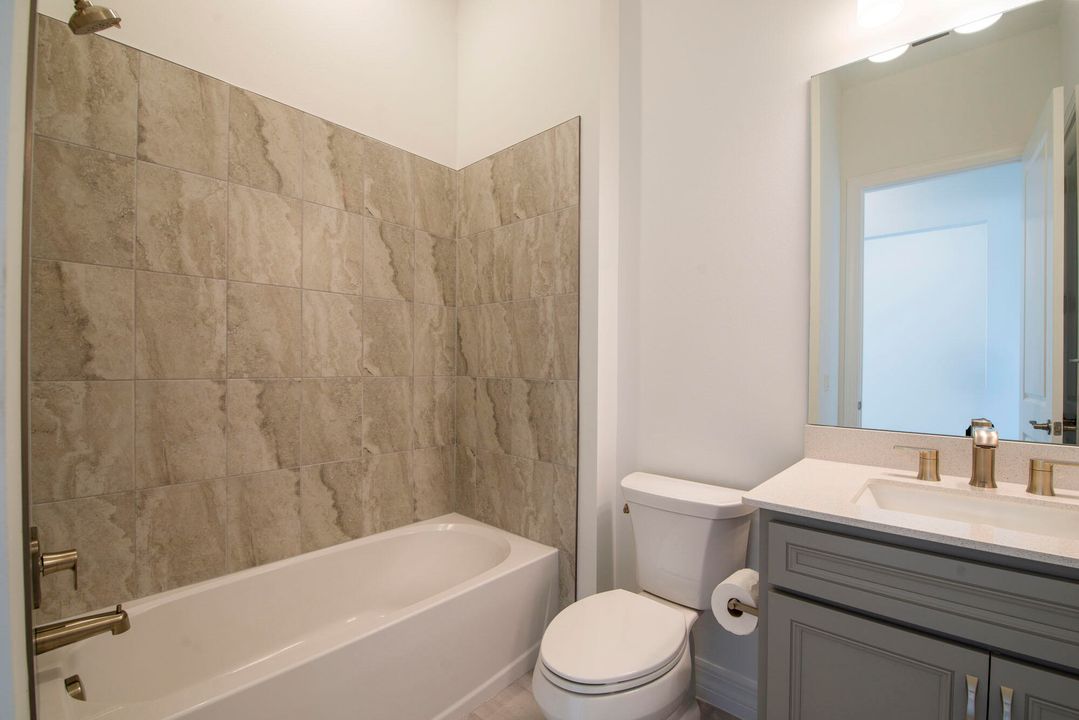 For Sale: $1,100,000 (3 beds, 2 baths, 2603 Square Feet)