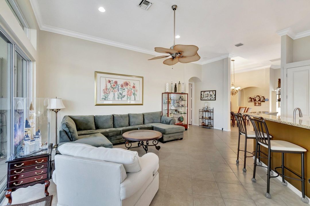 For Sale: $575,000 (3 beds, 3 baths, 2873 Square Feet)