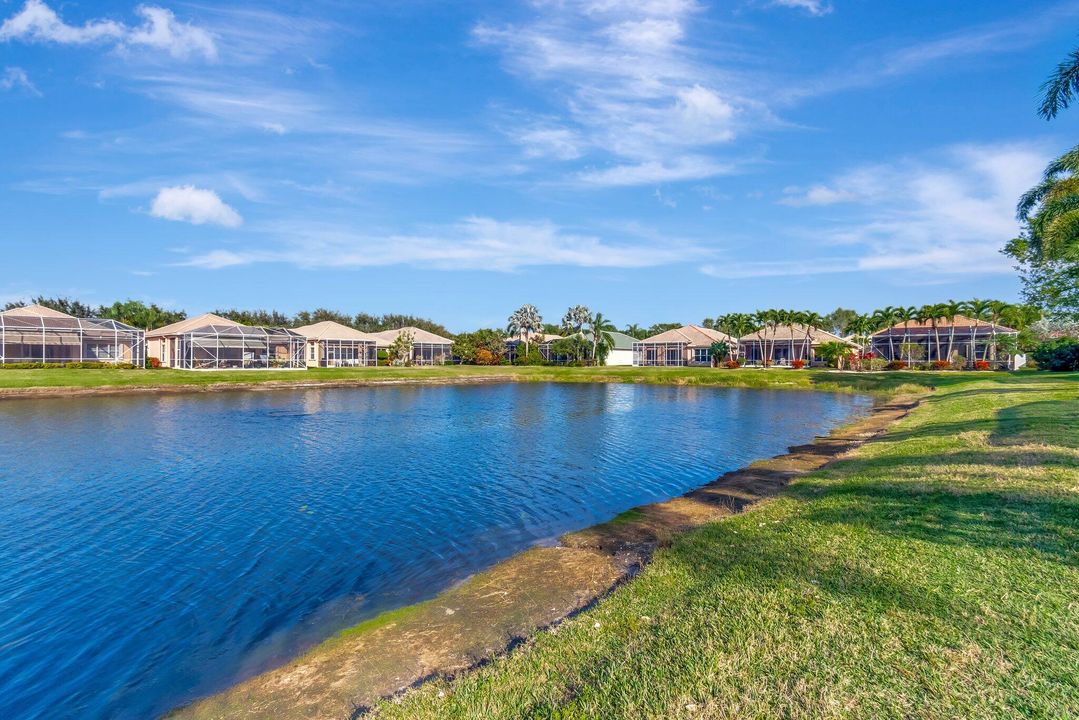 For Sale: $575,000 (3 beds, 3 baths, 2873 Square Feet)