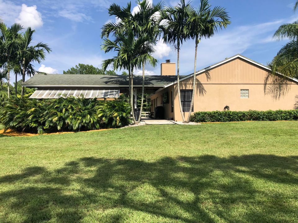 For Sale: $649,000 (3 beds, 2 baths, 1670 Square Feet)