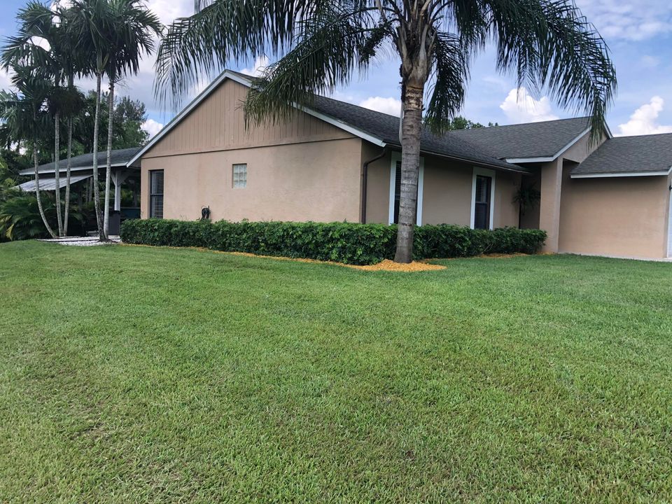 For Sale: $649,000 (3 beds, 2 baths, 1670 Square Feet)