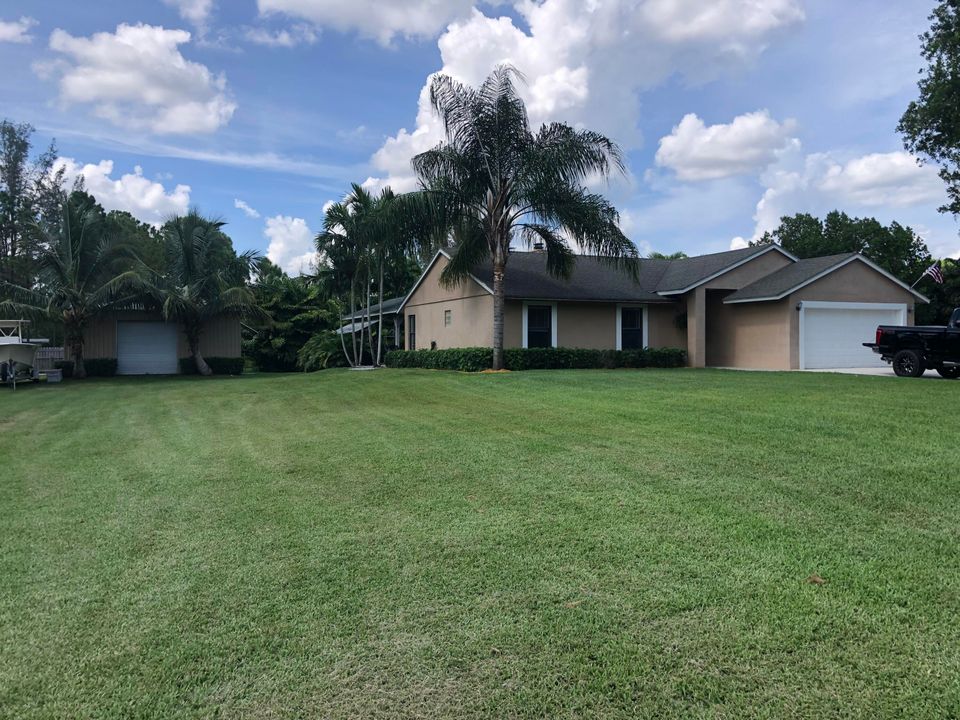 For Sale: $649,000 (3 beds, 2 baths, 1670 Square Feet)