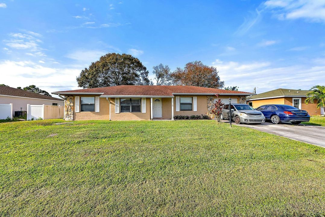 For Sale: $310,000 (3 beds, 2 baths, 1321 Square Feet)