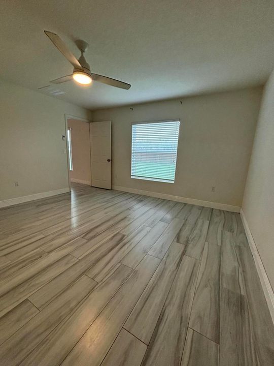 For Rent: $3,000 (4 beds, 2 baths, 2145 Square Feet)