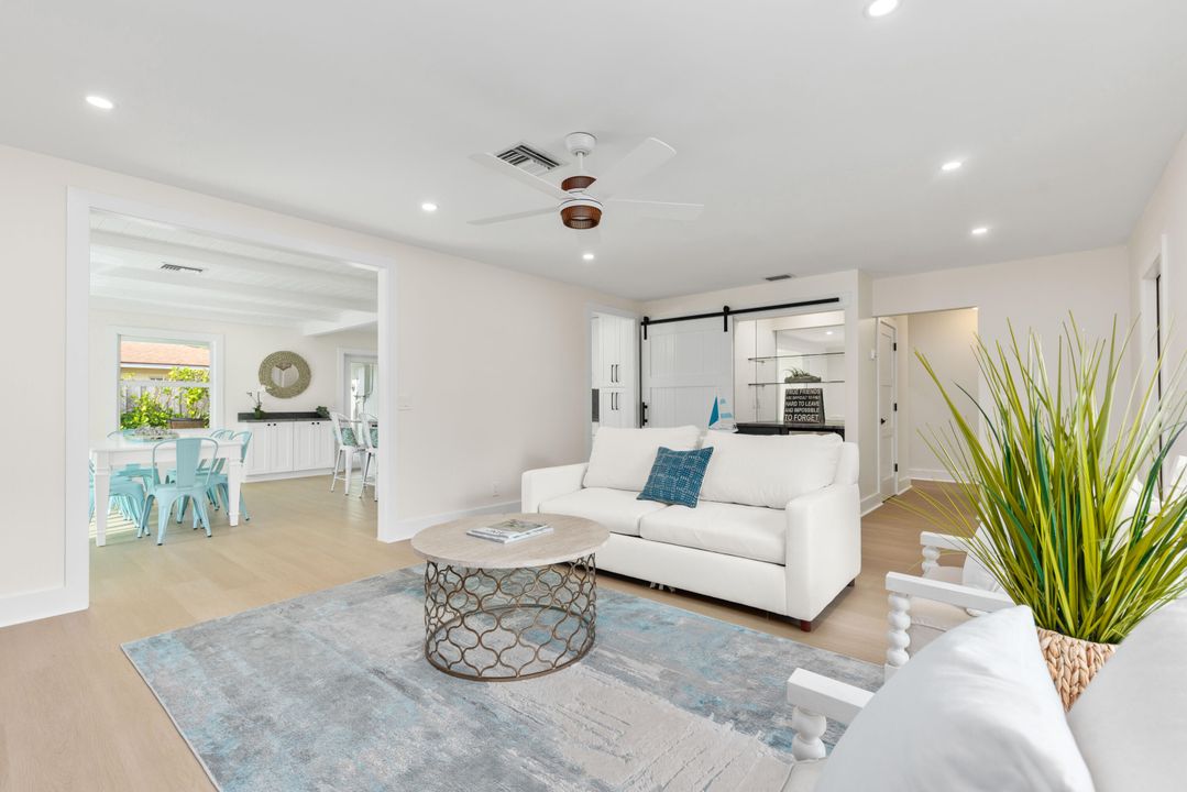 For Sale: $1,050,000 (3 beds, 2 baths, 2090 Square Feet)