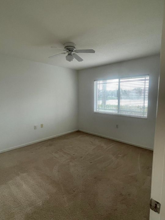 For Rent: $1,900 (2 beds, 2 baths, 1033 Square Feet)