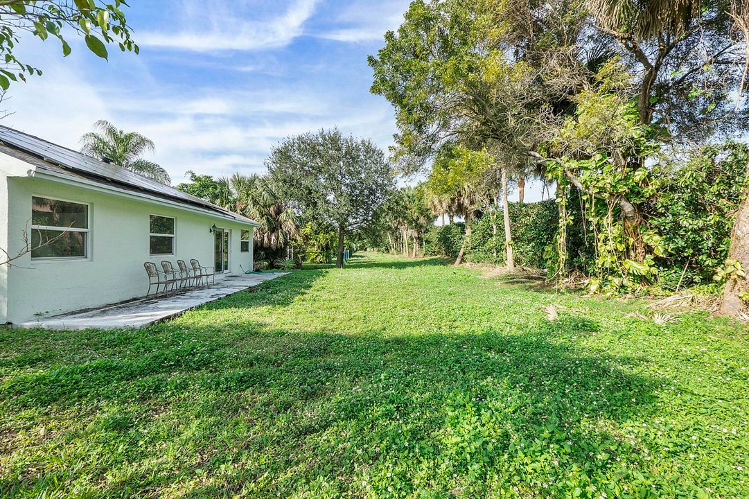 For Sale: $499,900 (3 beds, 2 baths, 1340 Square Feet)