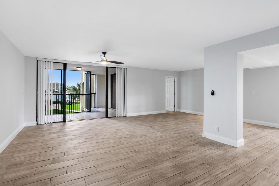 For Sale: $739,000 (2 beds, 2 baths, 1639 Square Feet)