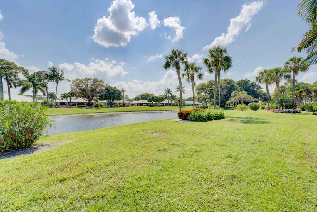 For Sale: $621,000 (3 beds, 2 baths, 1560 Square Feet)