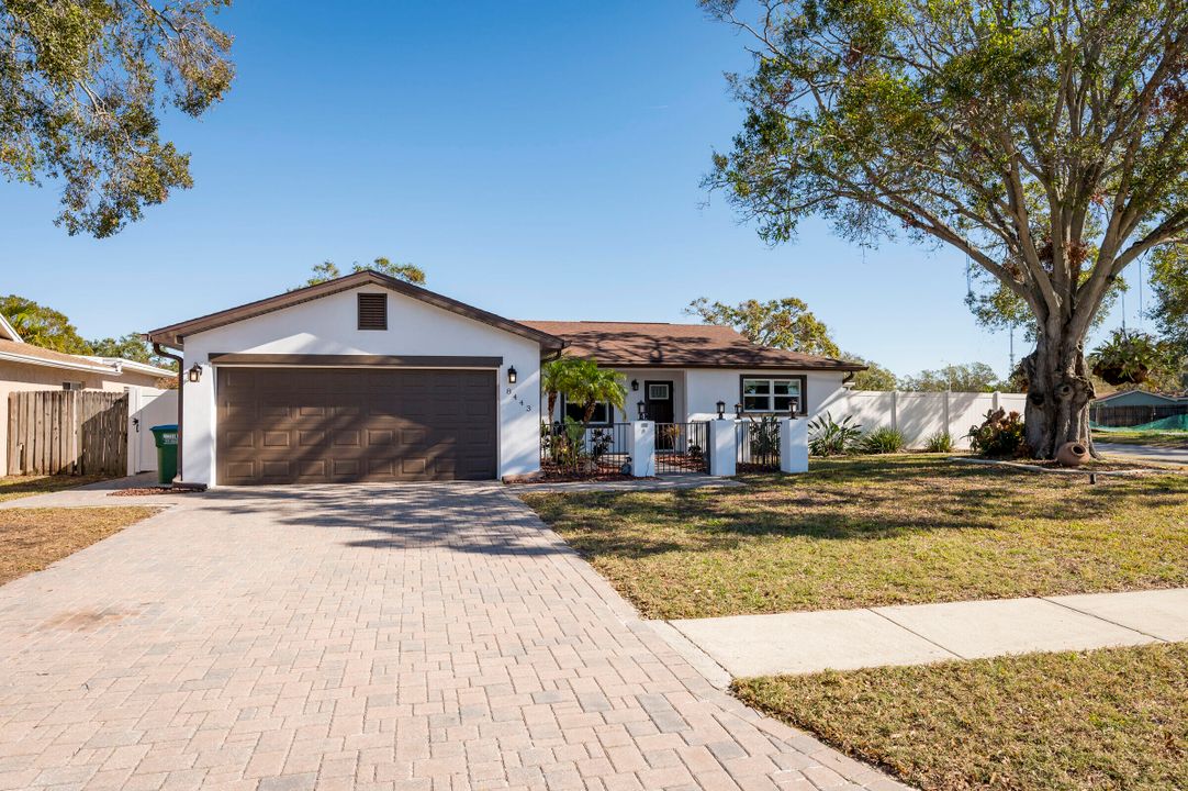 For Sale: $515,000 (3 beds, 2 baths, 1517 Square Feet)