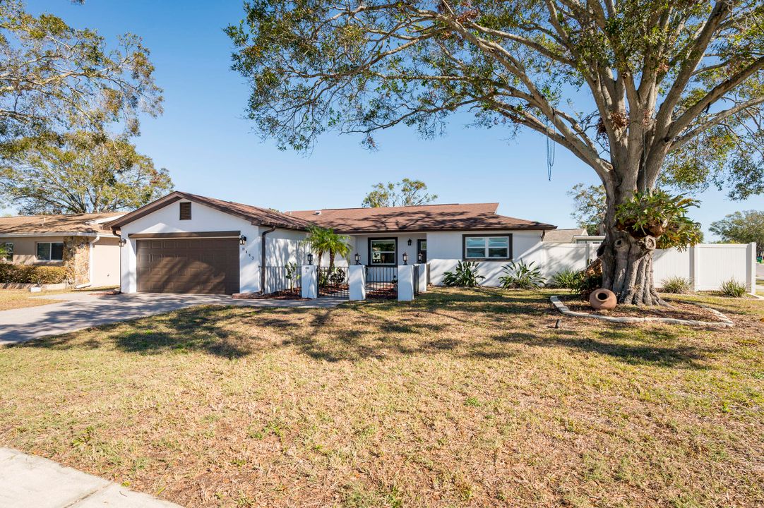 For Sale: $515,000 (3 beds, 2 baths, 1517 Square Feet)