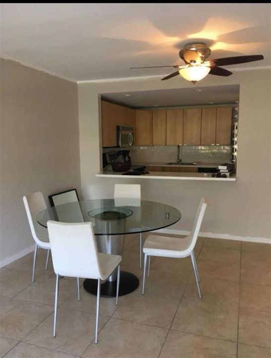 For Sale: $345,000 (2 beds, 2 baths, 1245 Square Feet)