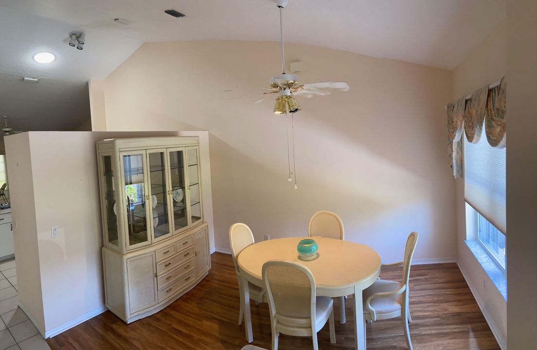 For Sale: $284,500 (2 beds, 2 baths, 1710 Square Feet)