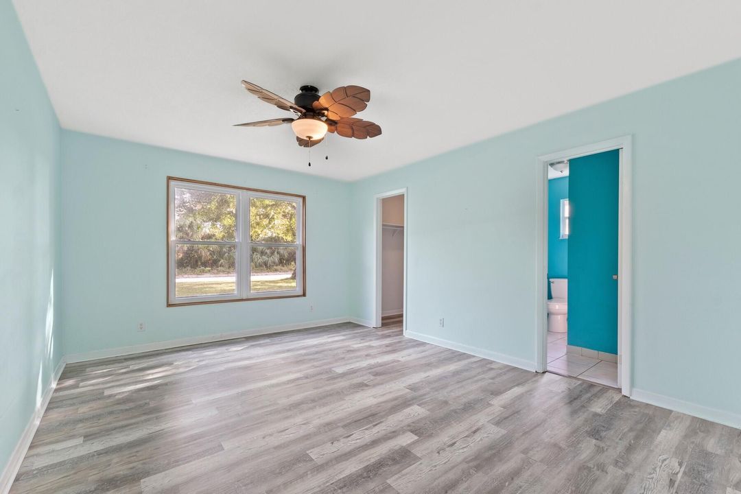 For Sale: $379,000 (3 beds, 2 baths, 1417 Square Feet)