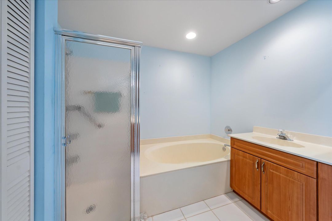 For Sale: $459,000 (3 beds, 2 baths, 2164 Square Feet)