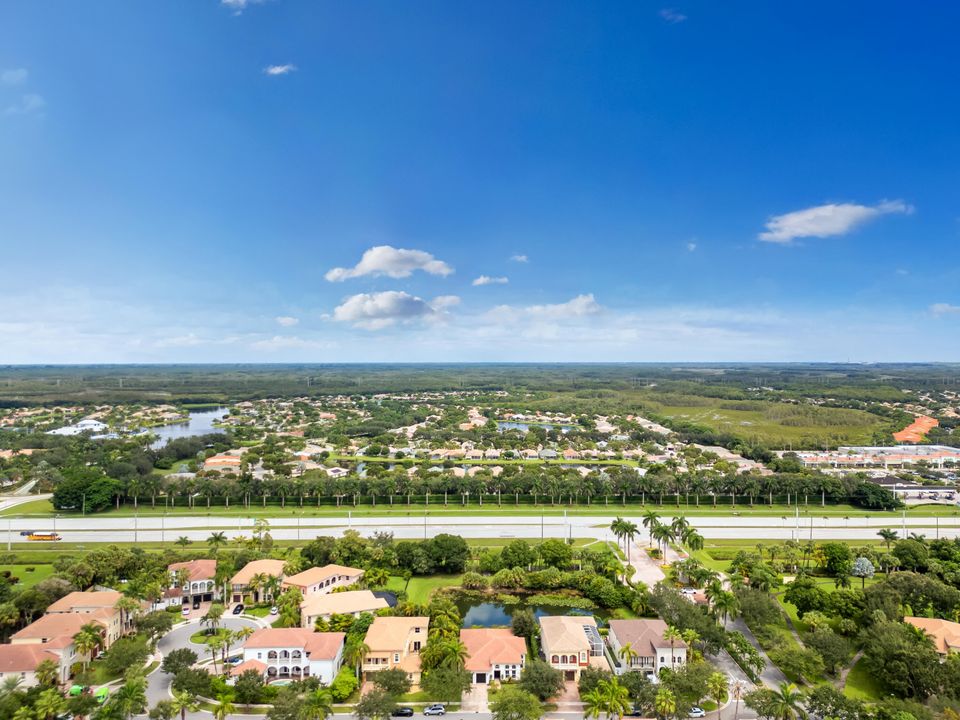 For Sale: $855,000 (3 beds, 3 baths, 3003 Square Feet)