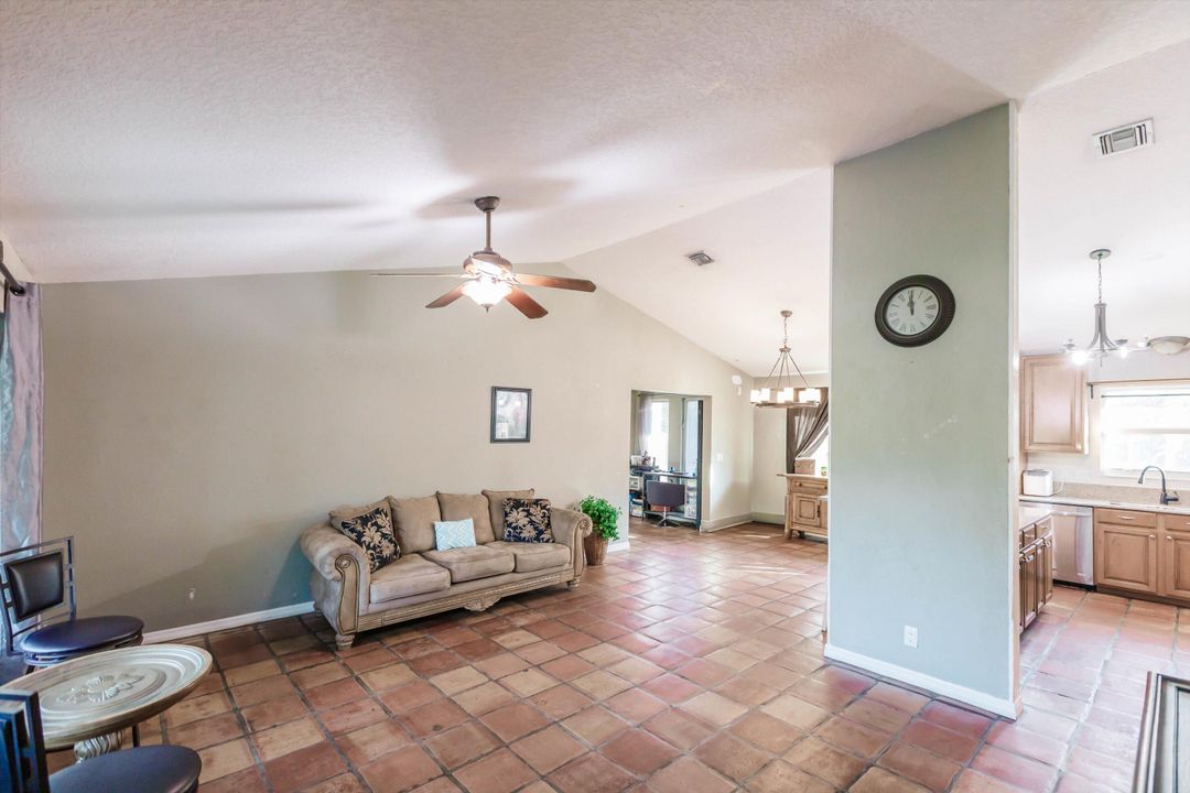 For Sale: $590,000 (4 beds, 2 baths, 2132 Square Feet)