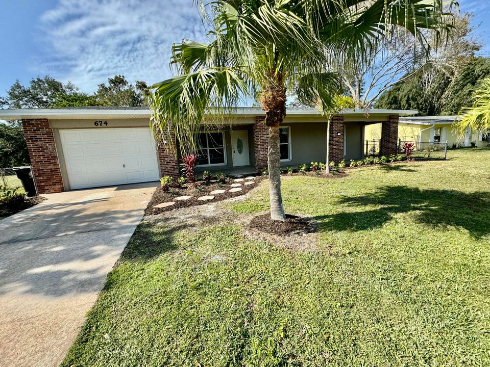 For Sale: $339,900 (3 beds, 2 baths, 1487 Square Feet)