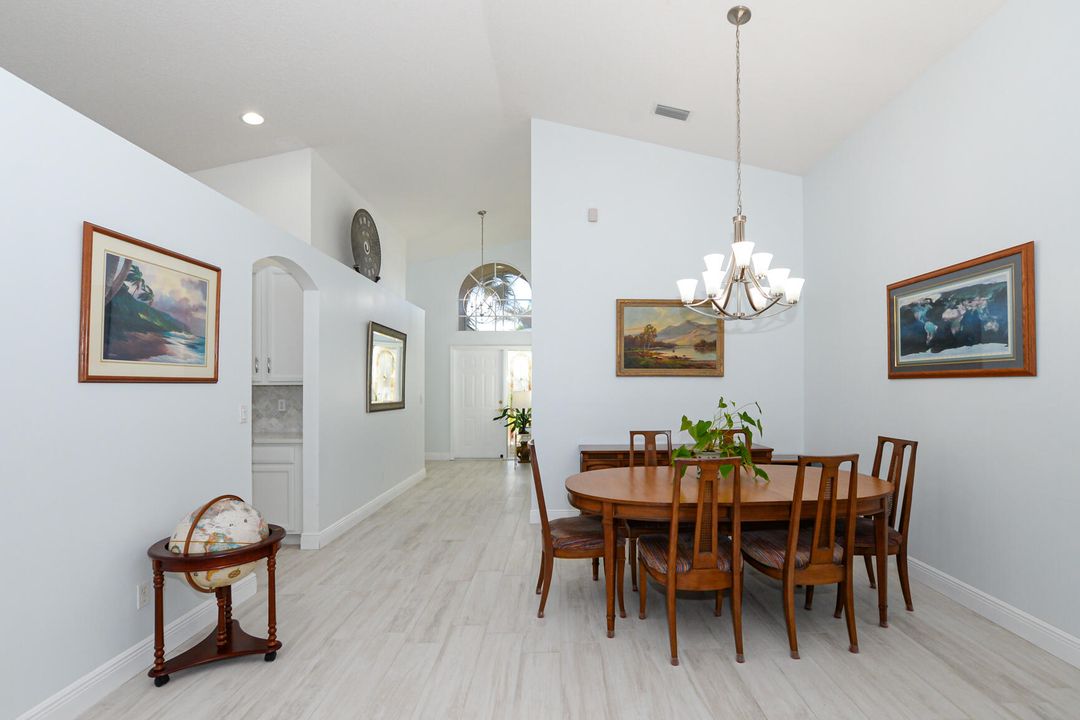 For Sale: $574,900 (3 beds, 2 baths, 1883 Square Feet)