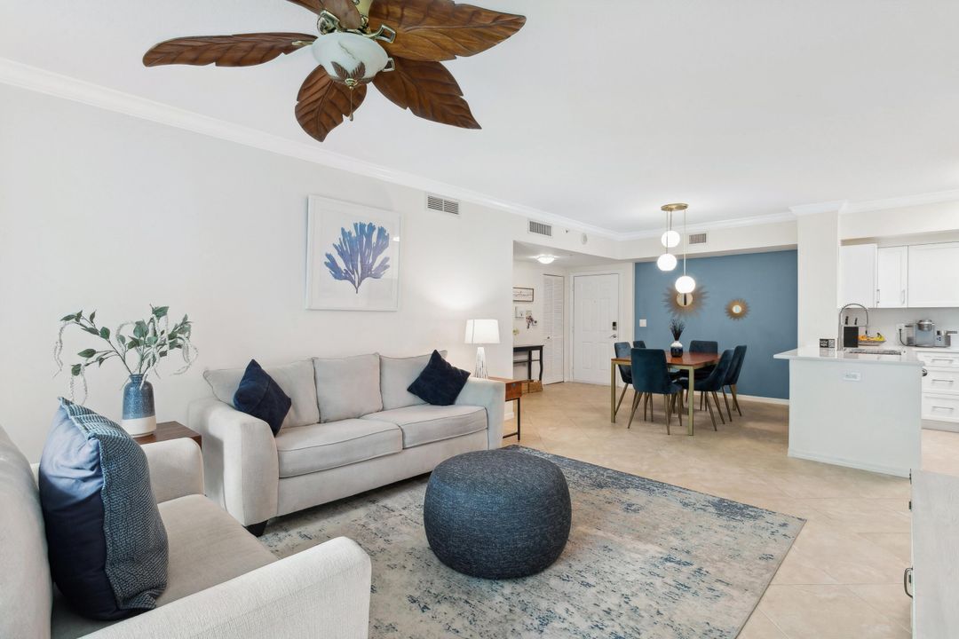 For Sale: $485,000 (2 beds, 2 baths, 1129 Square Feet)