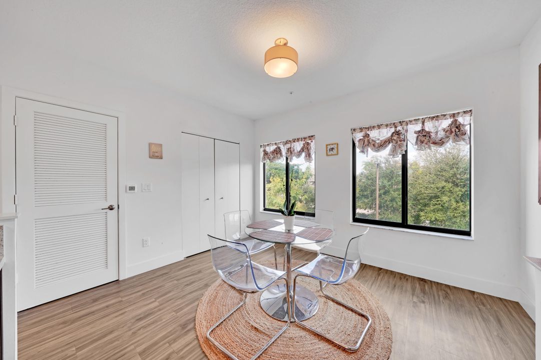 For Sale: $399,900 (3 beds, 2 baths, 1632 Square Feet)