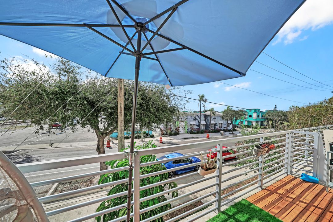 For Sale: $399,900 (3 beds, 2 baths, 1632 Square Feet)