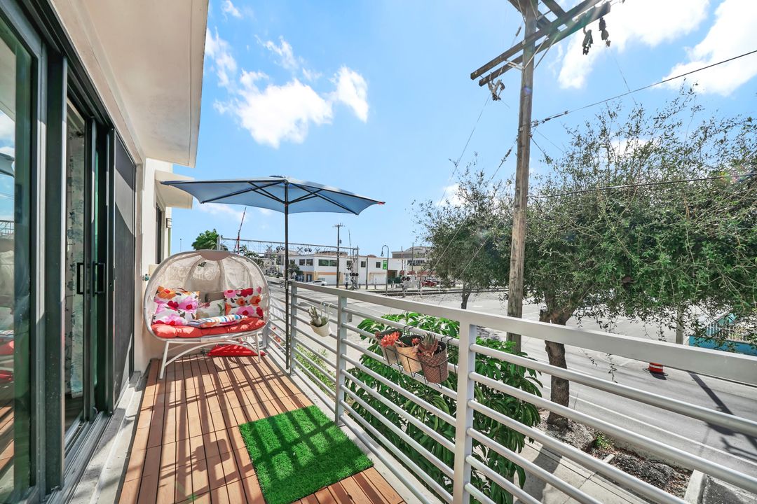 For Sale: $399,900 (3 beds, 2 baths, 1632 Square Feet)