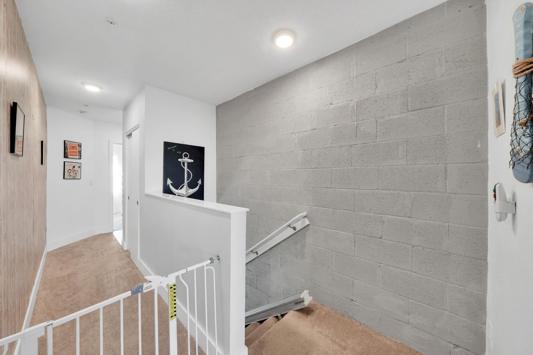 For Sale: $399,900 (3 beds, 2 baths, 1632 Square Feet)