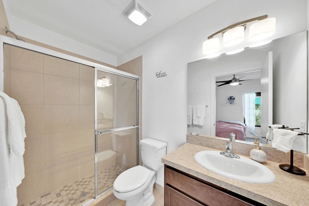 For Sale: $399,900 (3 beds, 2 baths, 1632 Square Feet)