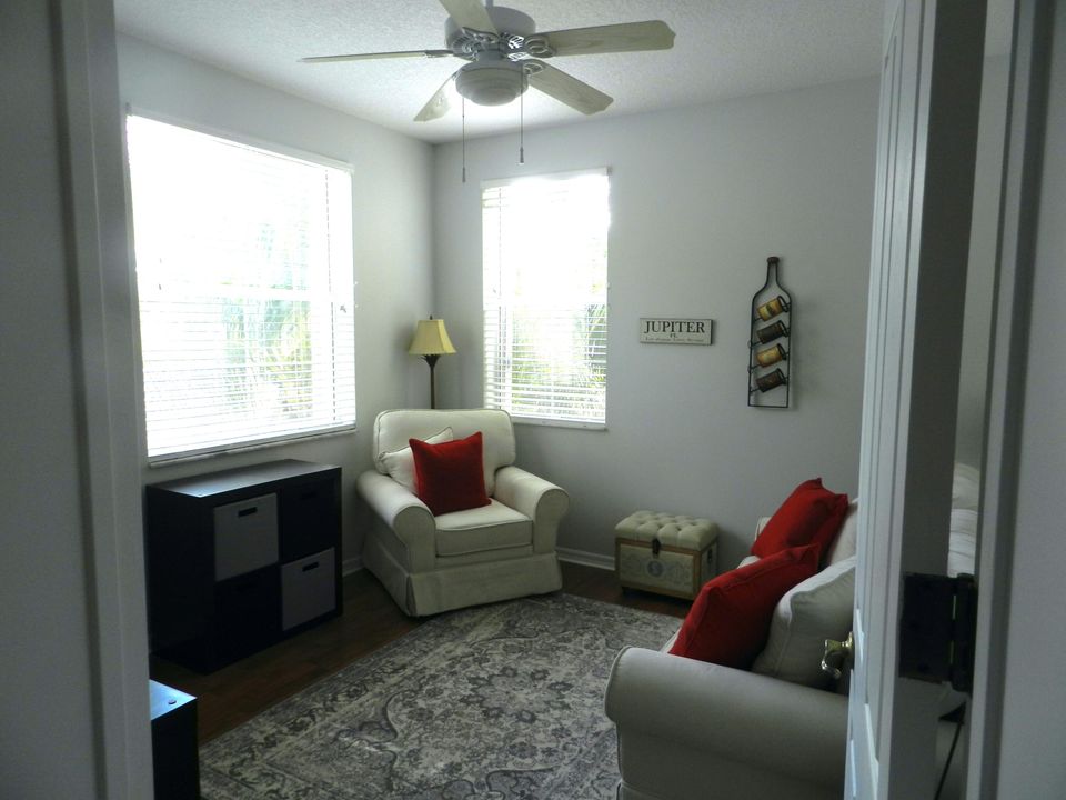 For Rent: $3,700 (3 beds, 2 baths, 2163 Square Feet)