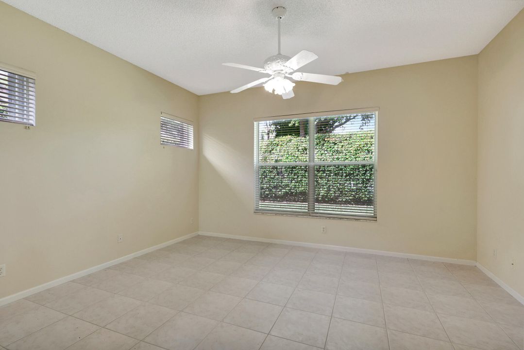 For Rent: $3,500 (3 beds, 2 baths, 1806 Square Feet)