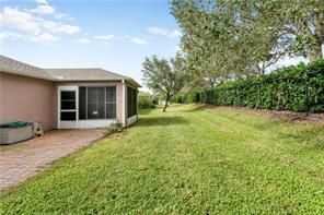 For Sale: $363,000 (4 beds, 2 baths, 1942 Square Feet)