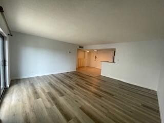 For Rent: $2,600 (2 beds, 2 baths, 1120 Square Feet)