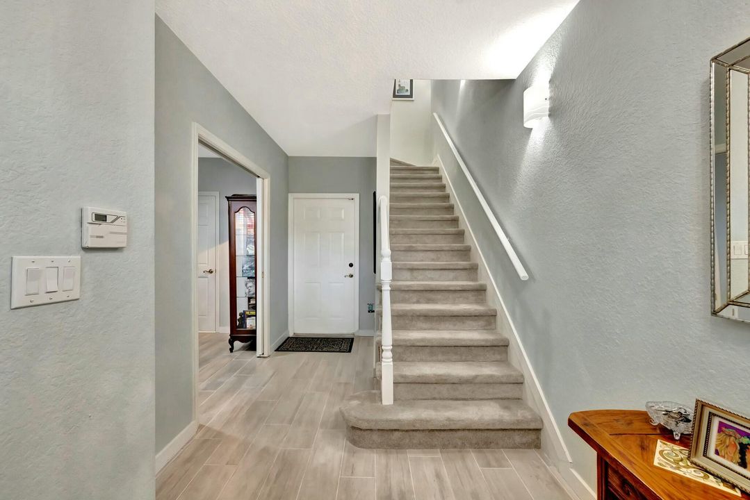 For Sale: $804,900 (2 beds, 2 baths, 1788 Square Feet)