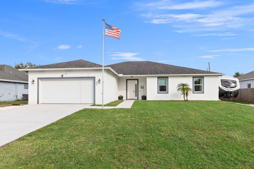 For Sale: $525,000 (4 beds, 2 baths, 2378 Square Feet)