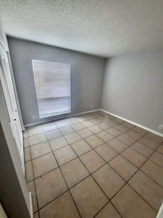 For Rent: $1,700 (2 beds, 1 baths, 625 Square Feet)