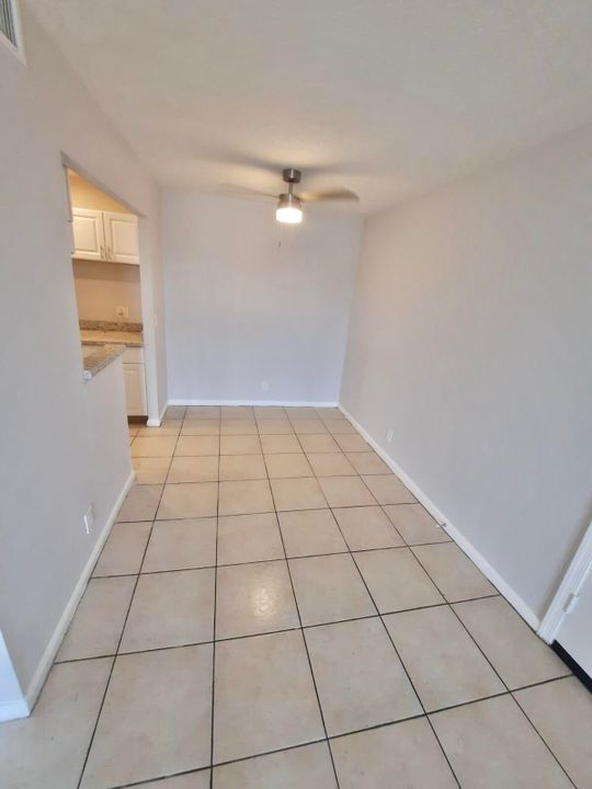 For Rent: $1,700 (2 beds, 1 baths, 625 Square Feet)