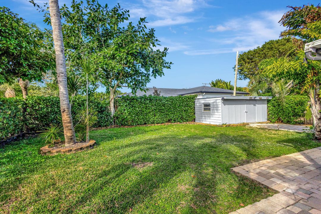 For Sale: $945,000 (3 beds, 2 baths, 1257 Square Feet)