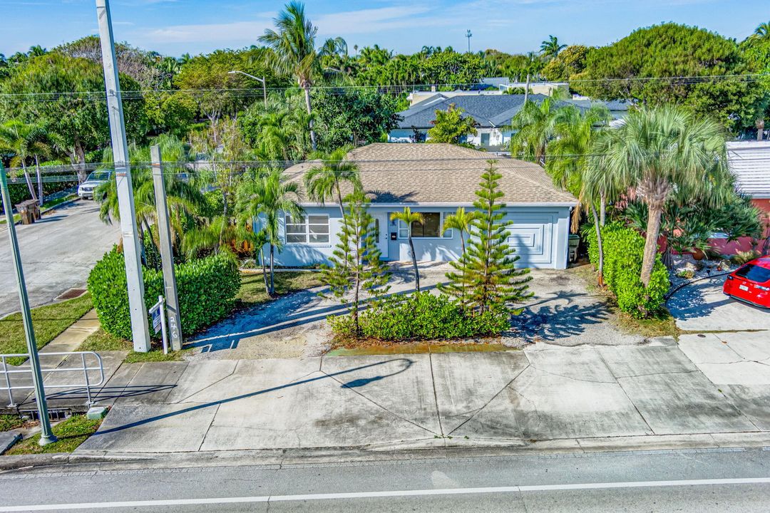 For Sale: $945,000 (3 beds, 2 baths, 1257 Square Feet)