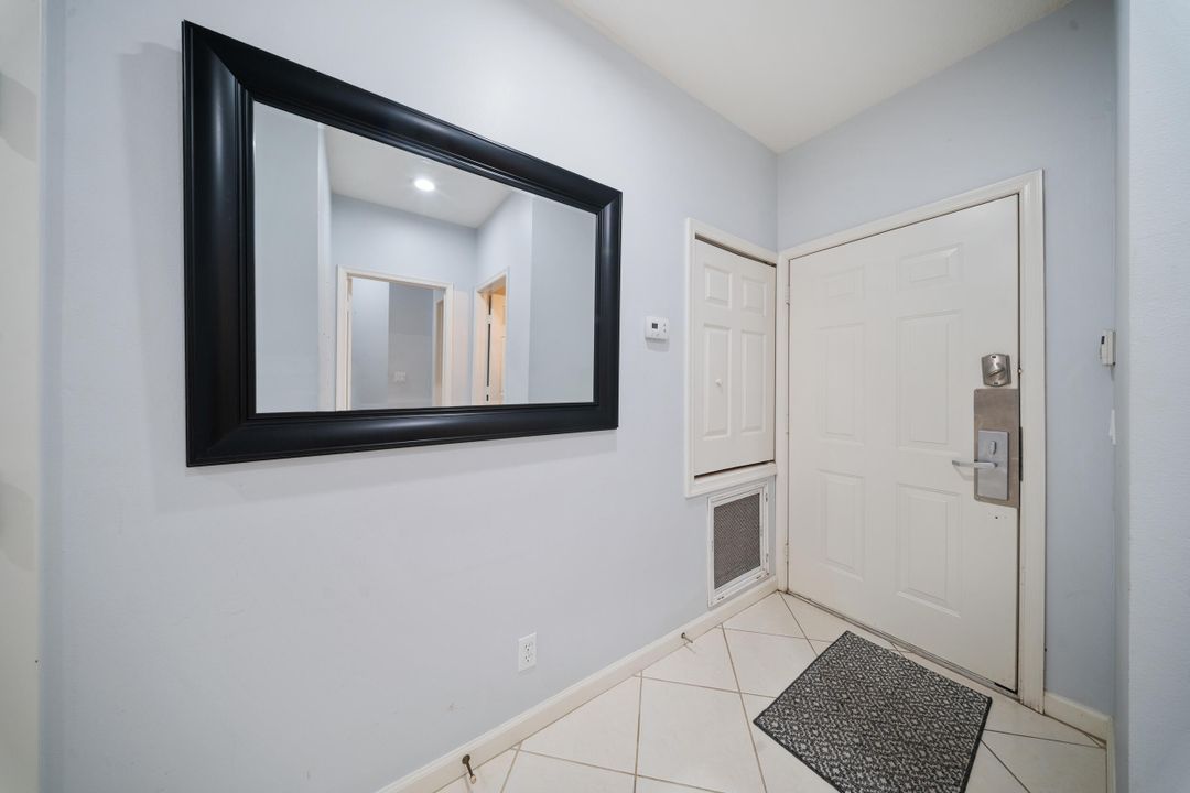 For Sale: $269,900 (2 beds, 2 baths, 1312 Square Feet)