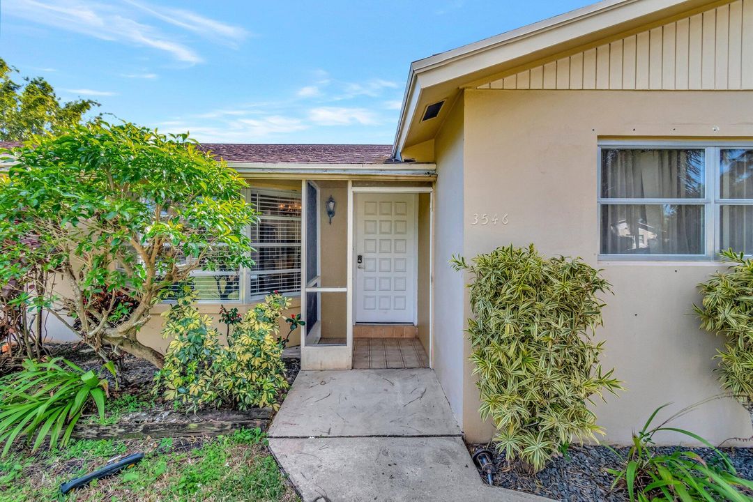 For Sale: $579,000 (3 beds, 2 baths, 1880 Square Feet)