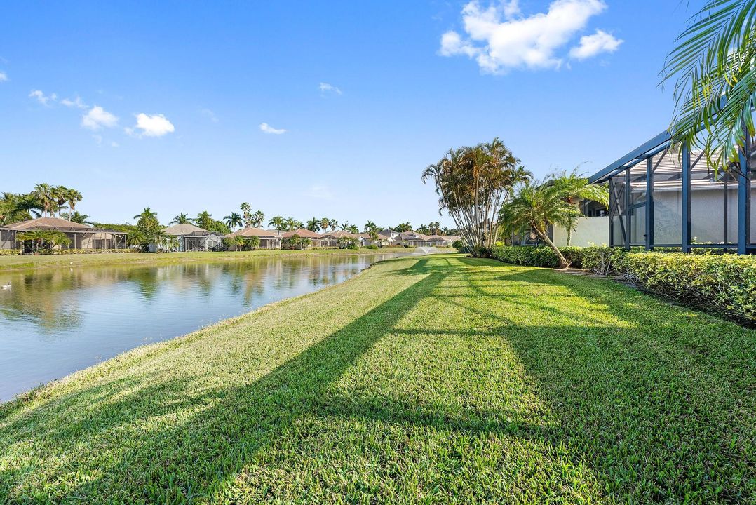 For Sale: $599,000 (3 beds, 2 baths, 2200 Square Feet)