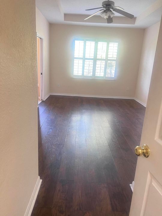 For Rent: $2,750 (3 beds, 2 baths, 1711 Square Feet)