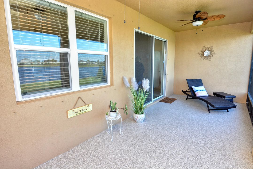 For Sale: $475,000 (4 beds, 2 baths, 2034 Square Feet)