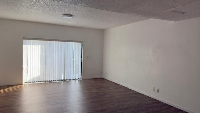 For Rent: $2,600 (2 beds, 2 baths, 1660 Square Feet)