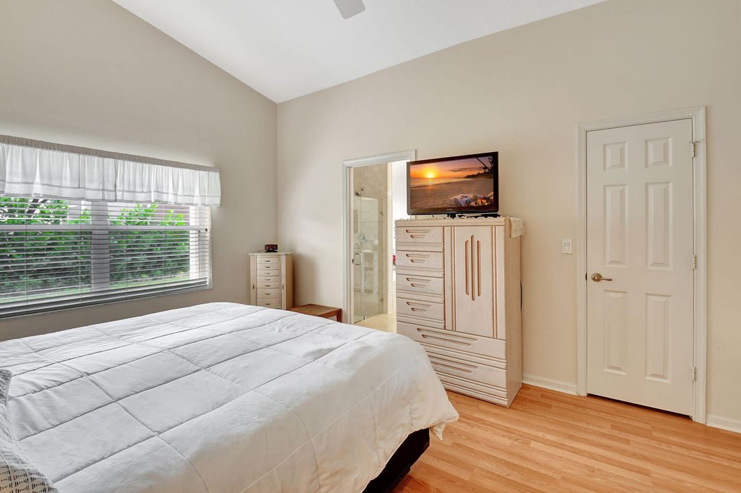 For Sale: $514,900 (3 beds, 2 baths, 1711 Square Feet)